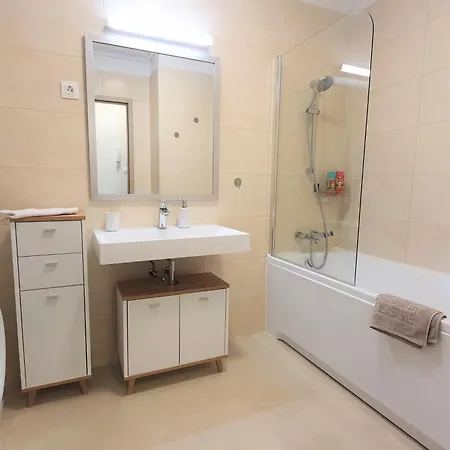 Appartement Tomjohn *