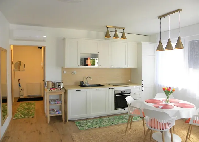 Apartment Tomjohn