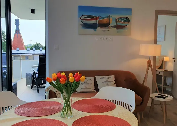 Tomjohn * שיופוק